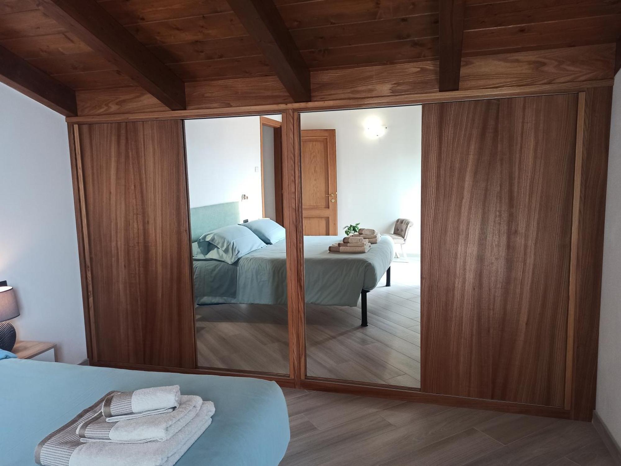 Larius Apartment - Como Lake View Mandello del Lario Exterior photo